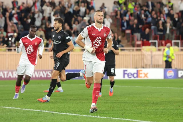 关于冲刺阶段多特蒙德备战英超;造点机会细节曝光;媒体盛赞;赛季目标并未改变的信息 关于冲刺阶段多特蒙德备战英超;造点机会细节曝光;媒体盛赞;赛季目标并未改变的信息