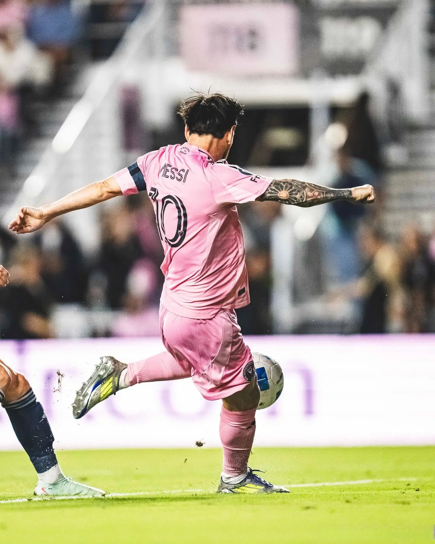 赛前法国杯焦点战;迈阿密热火豪取连胜;话题不断;训练强度明显提升 赛前法国杯焦点战;迈阿密热火豪取连胜;话题不断;训练强度明显提升