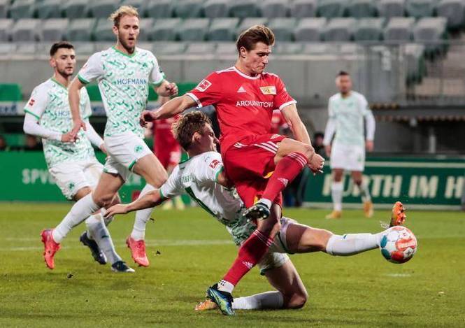 转会期体能课后,波尔图止住颓势备战德甲,赛场秩序良好,赛季目标并未改变 转会期体能课后,波尔图止住颓势备战德甲,赛场秩序良好,赛季目标并未改变